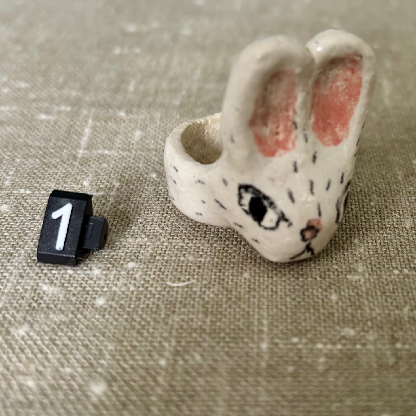 Medium ring - US 7 / UK N